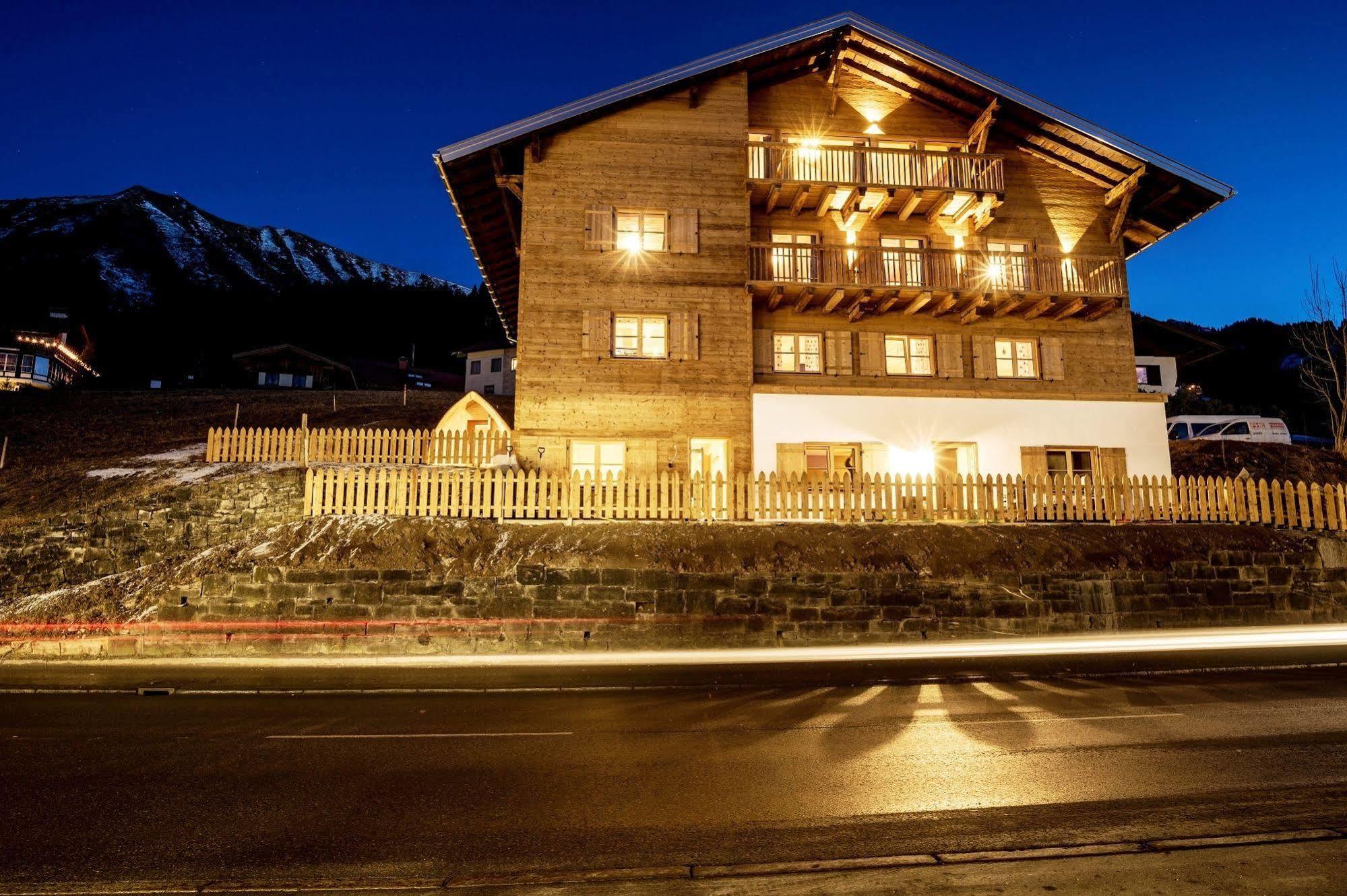 Alpen Select Lodge Kleinwalsertal Riezlern Εξωτερικό φωτογραφία